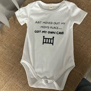 NWOT! Adorable baby onesie with a funny quote!

E5